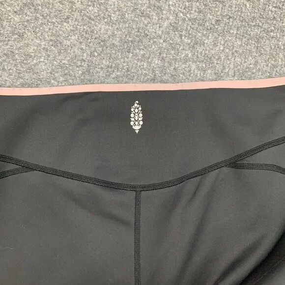 Free People Shorts Womens S Small Black Movement Step Up High Rise Pull On Biker - Picture 10 of 13